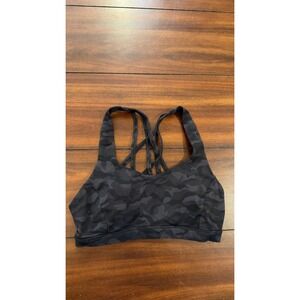 Lululemon Free To Be Serene Bra Size 4 Black Camo Strappy Back Sports Bra